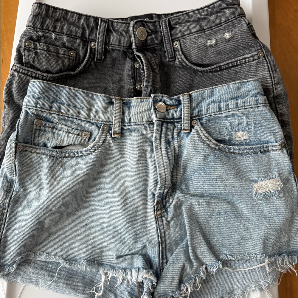 BDG Urban Outfitter Denim Distressed Women Shorts Black and Blue